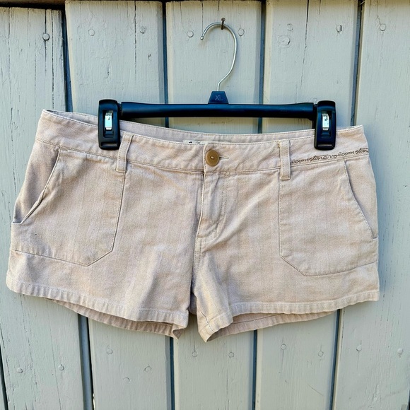 Volcom Pants - Volcom Women's Beige Cargo Shorts